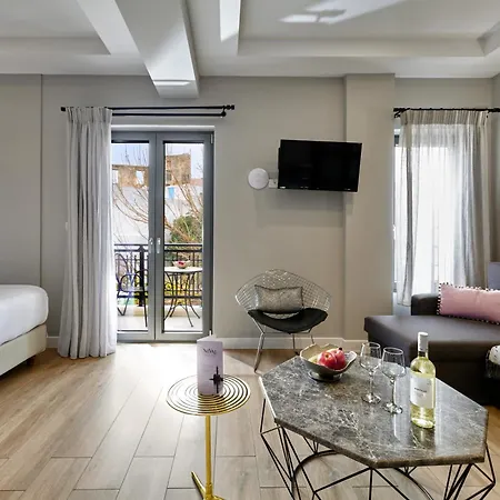 Nival Luxury ハニア