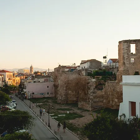 Nival Luxury * ハニア