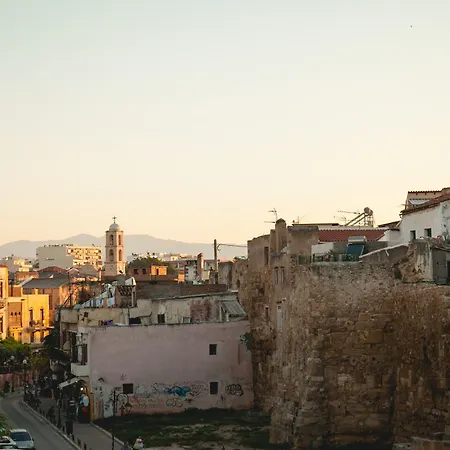 Nival Luxury شقة *