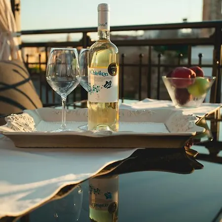 Nival Luxury شقة *